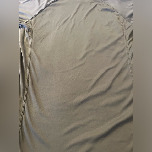 WAA Ultra Equipment tech shirt - Picture 5 of 8